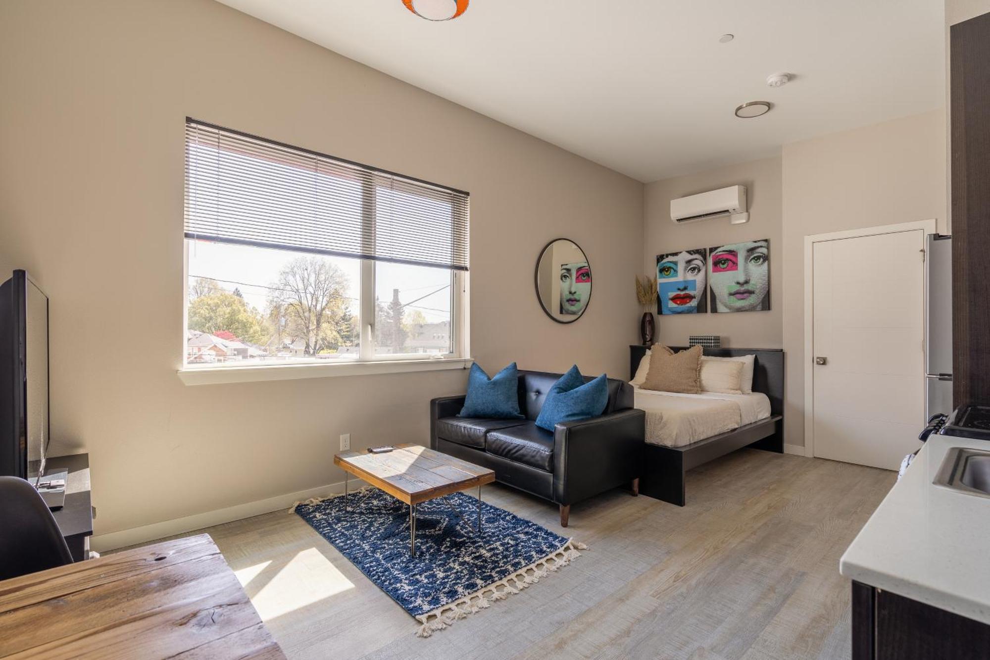 Sunny Studio Apartment - Food Carts, Coffee & Bars Portland Dış mekan fotoğraf