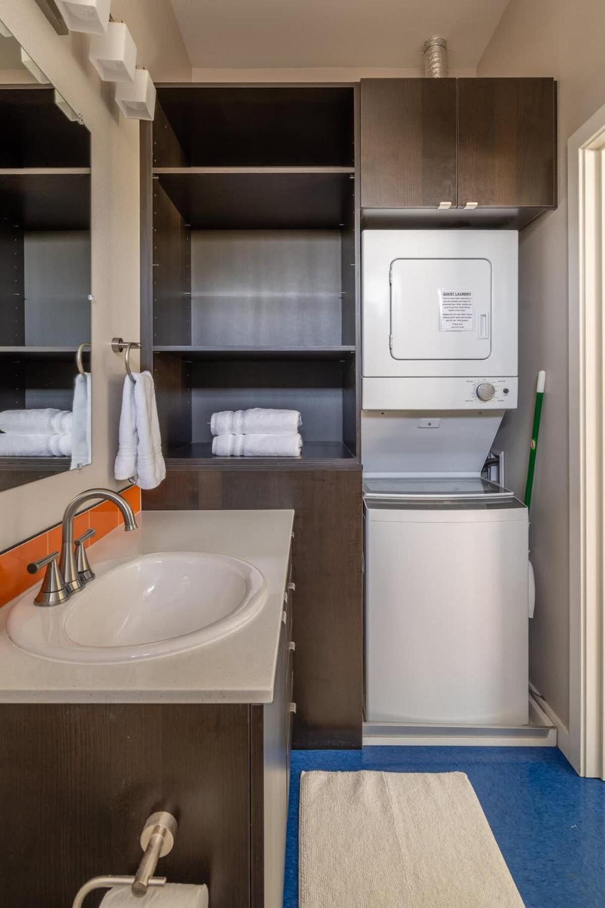 Sunny Studio Apartment - Food Carts, Coffee & Bars Portland Dış mekan fotoğraf